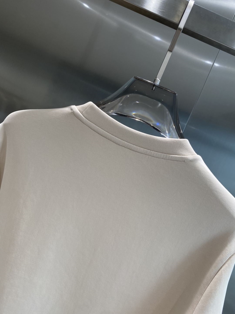 Bv*b*rry t-shirts